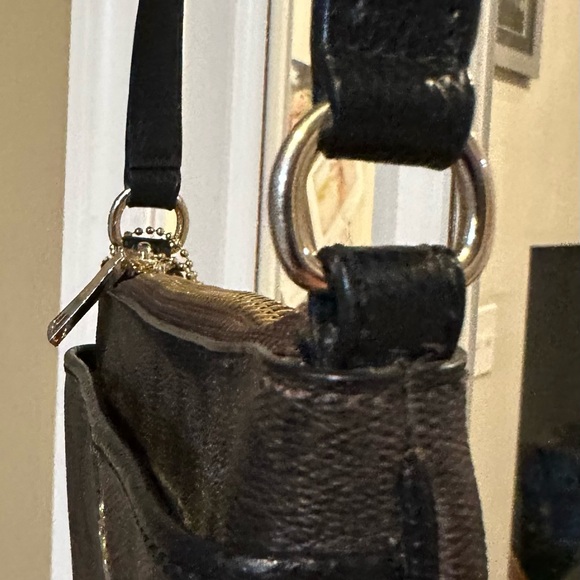 Coach Signature PVC Crossbody Bag - Hang Tags - NWOT - Picture 4 of 5